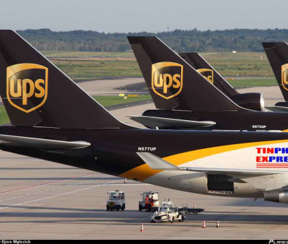 Chuyển phát nhanh UPS